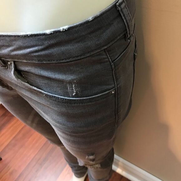 GREY denim distressed denim jean H&M 🌻 - Picture 6 of 9